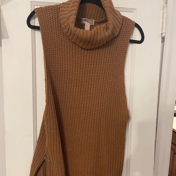 Brown turtle neck knit top - Picture 3 of 9